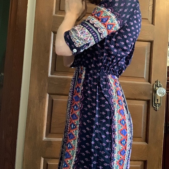 Miaopa print maxi dress with side slits size medium. GUC - Picture 3 of 15